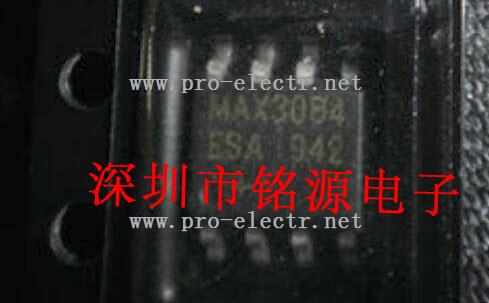 MAX3084ESA