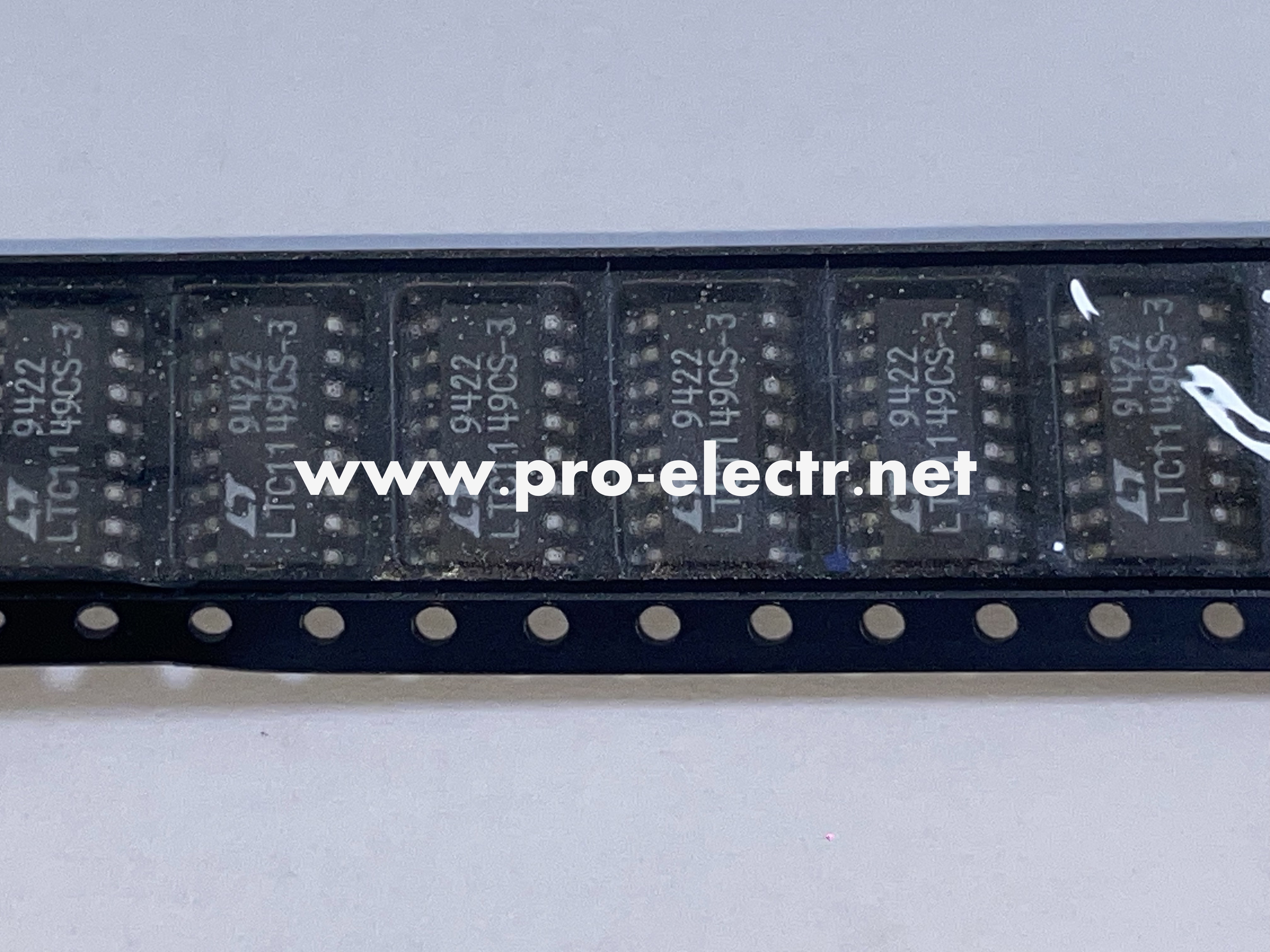 LTC1149CS-3.3